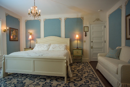 Cartier Mansion - Blue Silk Room