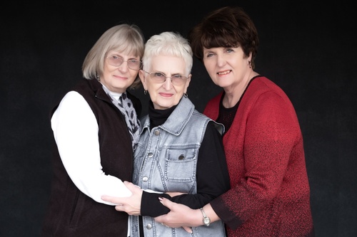 Gallery Image Morrison_Clan-9FullSize__AprilKroenkePortraits.jpg Gallery Image Morrison_Clan-9FullSize__AprilKroenkePortraits.jpg