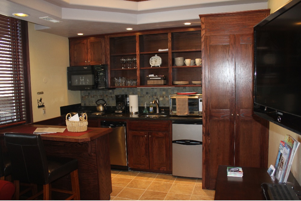 Gallery Image HH-Kitchen-1000x666.jpg Gallery Image HH-Kitchen-1000x666.jpg