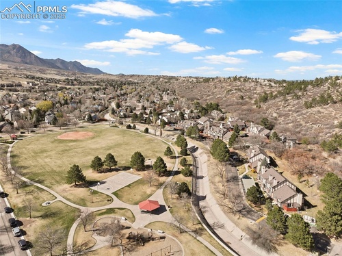 Gallery Image 500020671_1256719213122465_4112484859111073310_n.jpg