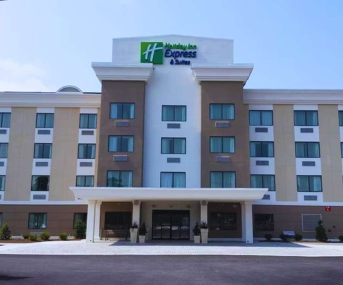 Holiday Inn Express & Suites West Ocean City