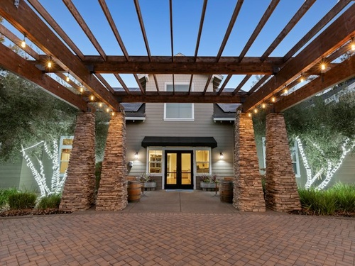 Gallery Image sfALPPdxESg5joWnSFlFA_Exterior-3-WorldMark-Windsor_011026-045346.jpg