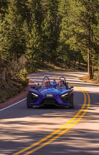 Gallery Image Backbone-Adventures-Slingshot-Rentals-Page-Slingshot-2-657x1024-1-657x1024.jpg Gallery Image Backbone-Adventures-Slingshot-Rentals-Page-Slingshot-2-657x1024-1-657x1024.jpg