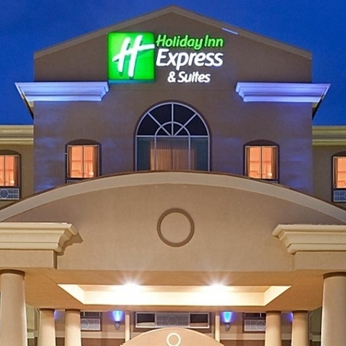 Gallery Image holiday-inn-express-and-suites-terrell-2532489905-2x1.jpg