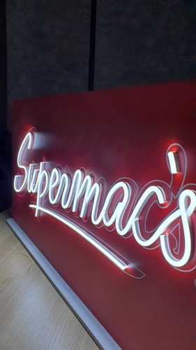 Gallery Image Supermacs-neon-led-sign-01.jpeg