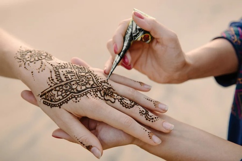 Gallery Image sayeza_985x.progressive.jpg Gallery Image sayeza_985x.progressive.jpg
