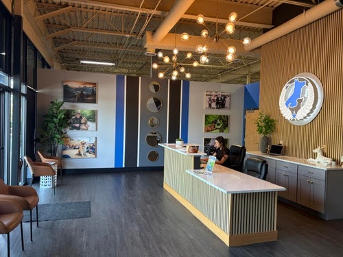 Gallery Image Lobby%202.jpg