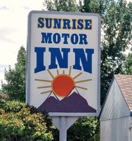 Sunrise Motor Inn