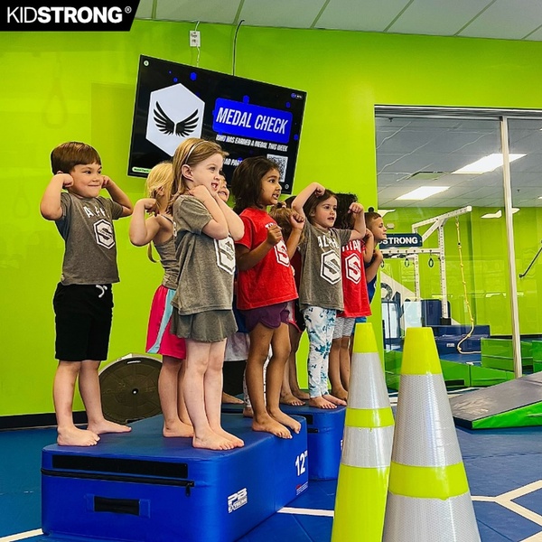 Kidstrong Full Ranks KidStrong - Lincoln Park Chamber of Commerce