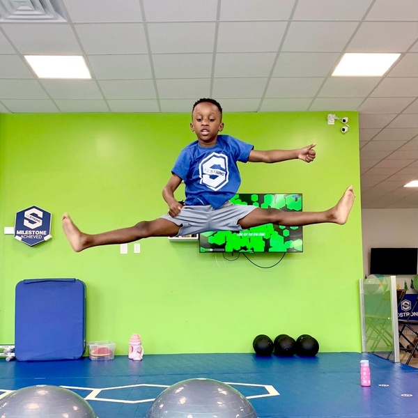 Kidstrong Full Ranks KidStrong - Lincoln Park Chamber of Commerce