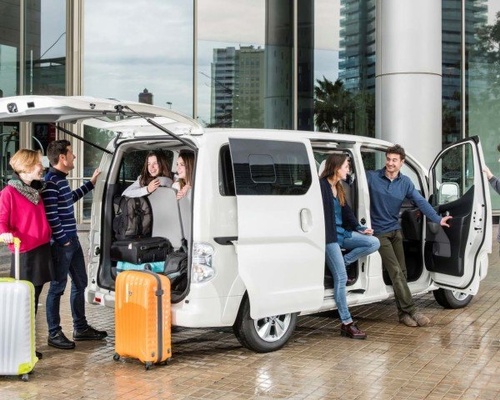 Gallery Image Nissan_e-NV200_seven_passenger_0008-600x480.jpg