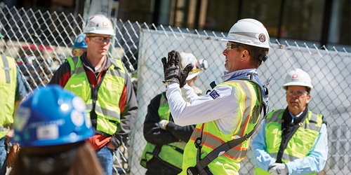 Gallery Image F73RMGWLBFIH2UFXJHXI_06_Education-and-Training-App_1-900x450.jpg