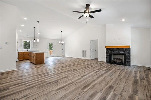 Gallery Image 2541-mitchell-mill-rd_005.jpg