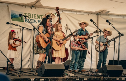 Gallery Image 532904267_1401265104898207_320818496323607327_n.jpg