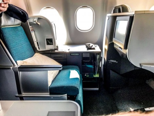 Gallery Image Aer-Lingus-Business-Class-Seats-close-small-600x450.jpg