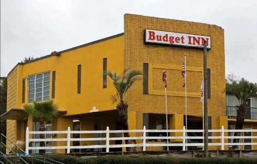 Gallery Image budget%20inn.jpg Gallery Image budget%20inn.jpg