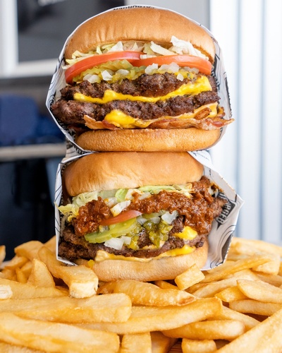 Gallery Image fatubrger%20double%20burgers.jpg