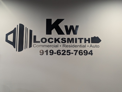 Gallery Image PXL_20250826_145153582.jpg