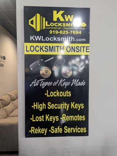 Gallery Image PXL_20250826_145220117.jpg