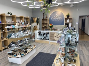 Claroscuro Rocks - Crystals - Reiki Claroscuro Rocks - Crystals - Reiki