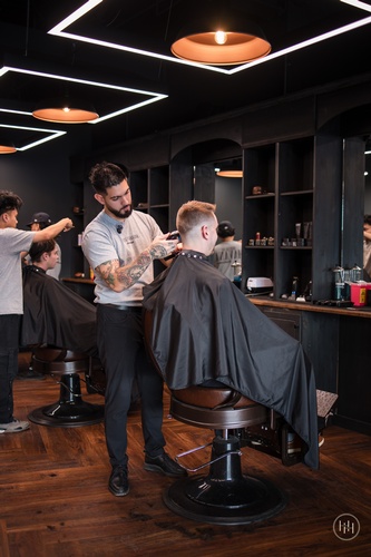 Gallery Image OC251354.jpeg