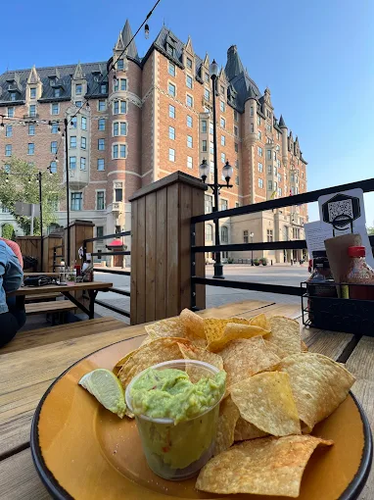 Gallery Image Great%20location_170326-012809.png