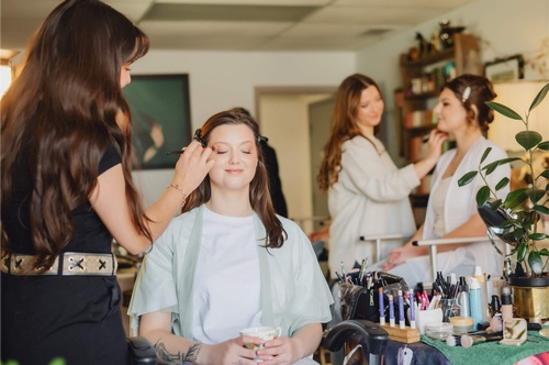 Gallery Image GTB%20Makeup%20Services.jpg