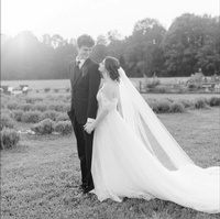 Henry's Bridal Boutique & Formal Wear