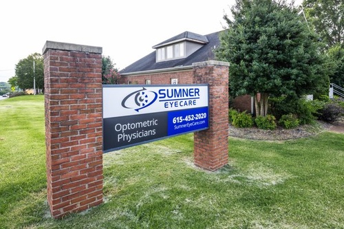 Gallery Image sumner%20eyecare%202.jpg