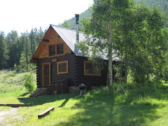 Doubletop (3 bed cabin) exterior summer