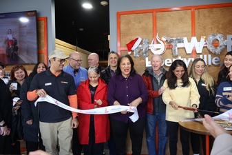 HotWorx - Libertyville DBA Akmodi2 Ltd 