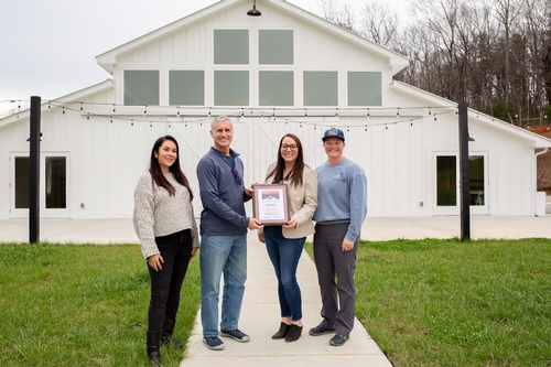 Gallery Image 533A9958.jpg