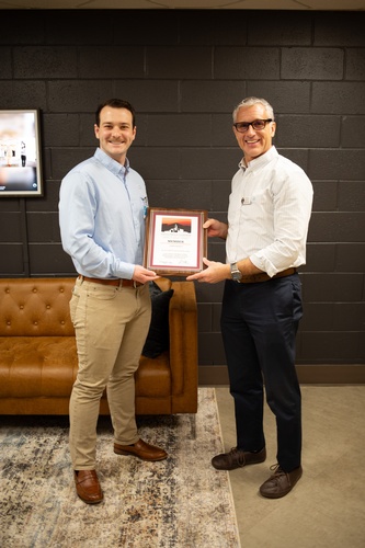 Gallery Image 533A7907.jpg