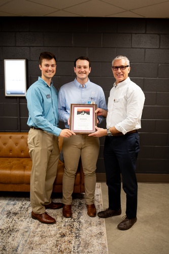 Gallery Image 533A7911.jpg