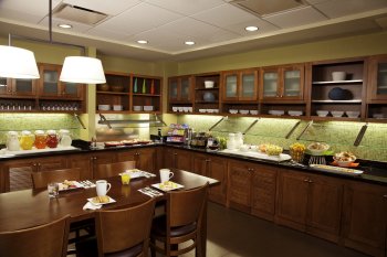 Complimentary Hot Breakfast Buffet