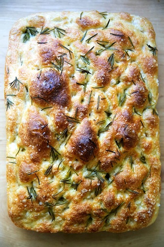 Gallery Image focaccia_210725-100745.jpg