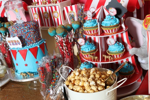 Gallery Image circus%20treats%20close%20up.JPG