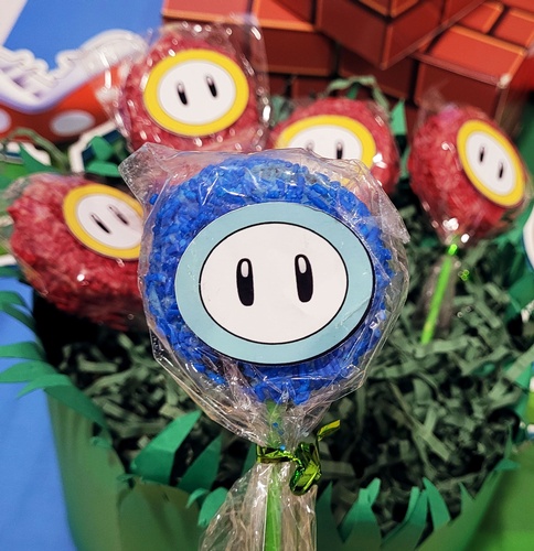 Gallery Image super%20mario%20flower%20power%20up%20oreo%20pop%20blue%20-small.jpg