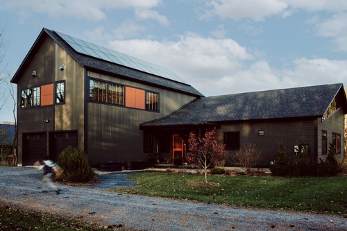 Gallery Image SabinDrive__HighRes_111623_PhotoCredit-KeziahKelsey_11.jpg