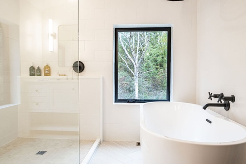 Gallery Image SaltBoxFarmRd_092821_LowRes_PhotoCredit-Kenzie-Fields_b-1-60.jpg