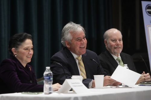 Gallery Image 260326_Mendoza_West_Suburban_Chamber_of_Commerce_and%20_Industry_Legislative_Breakfast_Unger0237.JPG