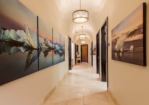 Gallery Image beautiful-hallway-best-urgent-care-tucson-southern-arizona-urgent-care.jpg