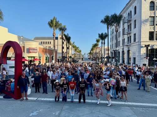 The Ventura Chamber hosted the Summer Stop Line Dancing Series in downtown Ventura, 2025