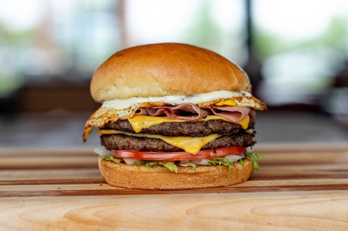 Gallery Image Cheeseburger.jpg