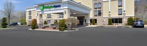 Gallery Image holiday-inn-express-painted-post-3982117750-16x5.jpg