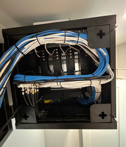 Gallery Image IMG_9953_041225-031744.jpeg