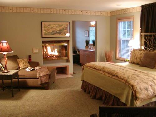 Creekside Suite in Main Lodge - Main Floor with 2-sided fireplace