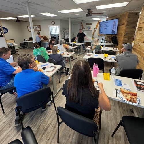 Gallery Image EOS%20Matt%20Perry.jpg Gallery Image EOS%20Matt%20Perry.jpg