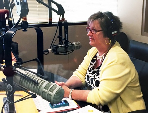 Gallery Image Luann%20on%20Air.jpg