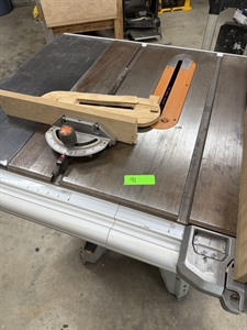 Picture of #91 Table Saw (Ridgid) with base
